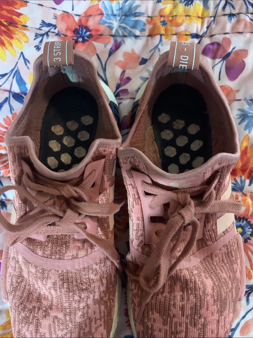 Adidas - Picture 5 of 8